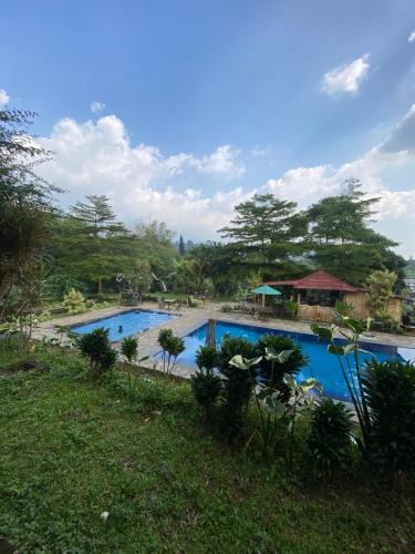Ciloto Hotel | Ken Hotel by Tripletree