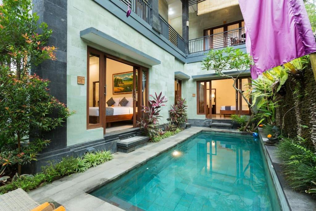 Kedewatan House | Kubu Arya