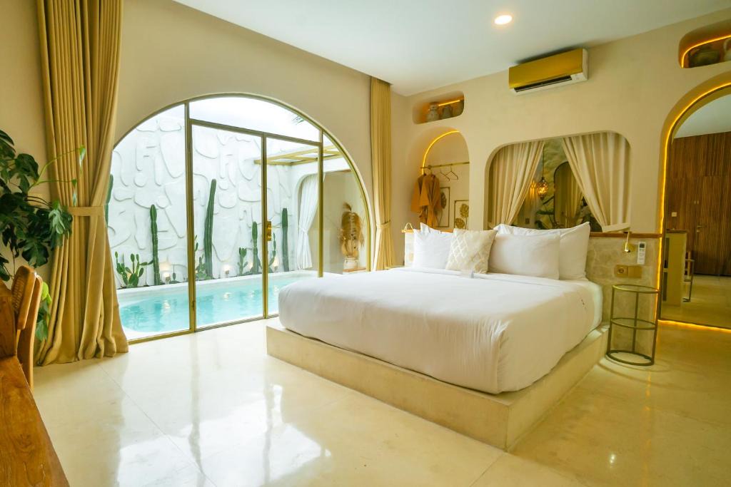Pogung Lor Villa | La Dorada by Bohemian Jogja Villas