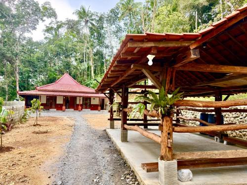 Banjarasri Cabin | Lonovilla Menoreh Yogyakarta
