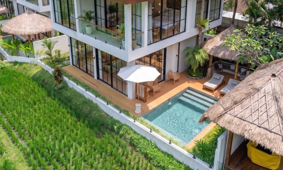 Melayang Villa | Luxe 3BR Gem in Tropical Ubud w Pool, Patio&Garden