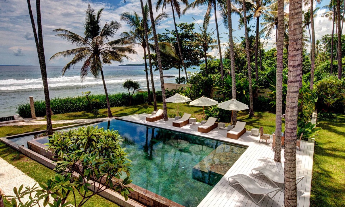 Candi Dasa Villa | Luxurious 4BR Ocean View Villa in East Bali