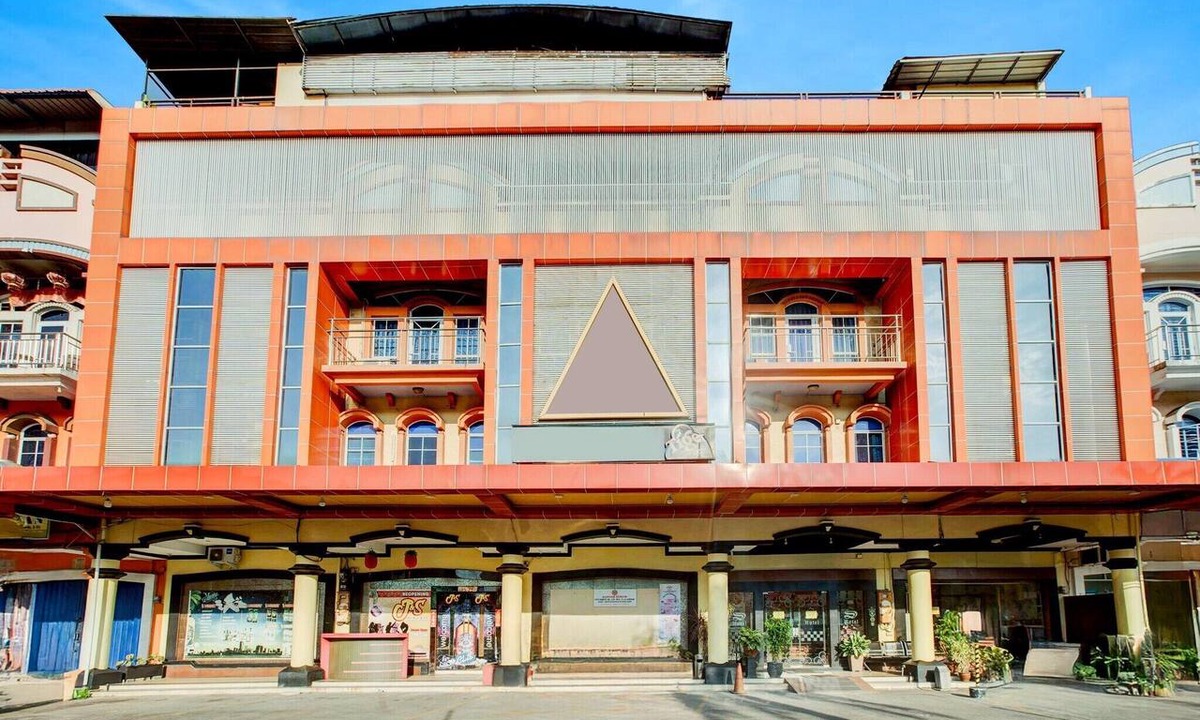Batam House | Luxury Twin Stay with Free WiFi and Parking