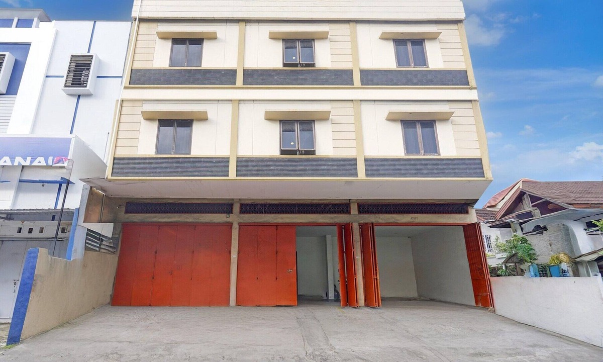 Makassar House | Luxury Twin Stay with Free WiFi and Parking