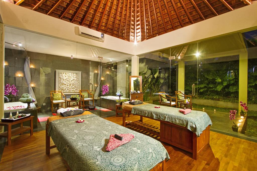 Sunset Road Hotel | MANGO SPA BALI BRASCO