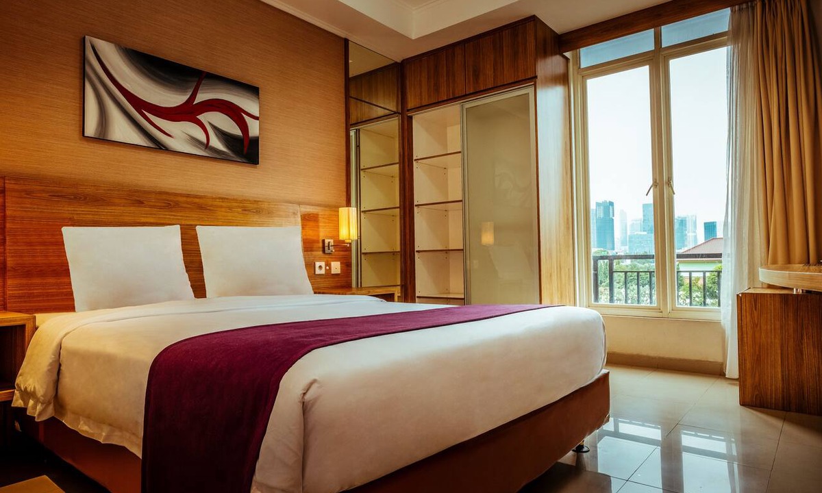 Bendungan Hilir Hotel | Marrakesh Inn
