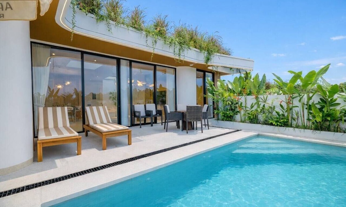 Bukit Villa | Minimalist 3BR Villa w Pool+Beach Access Ungasan