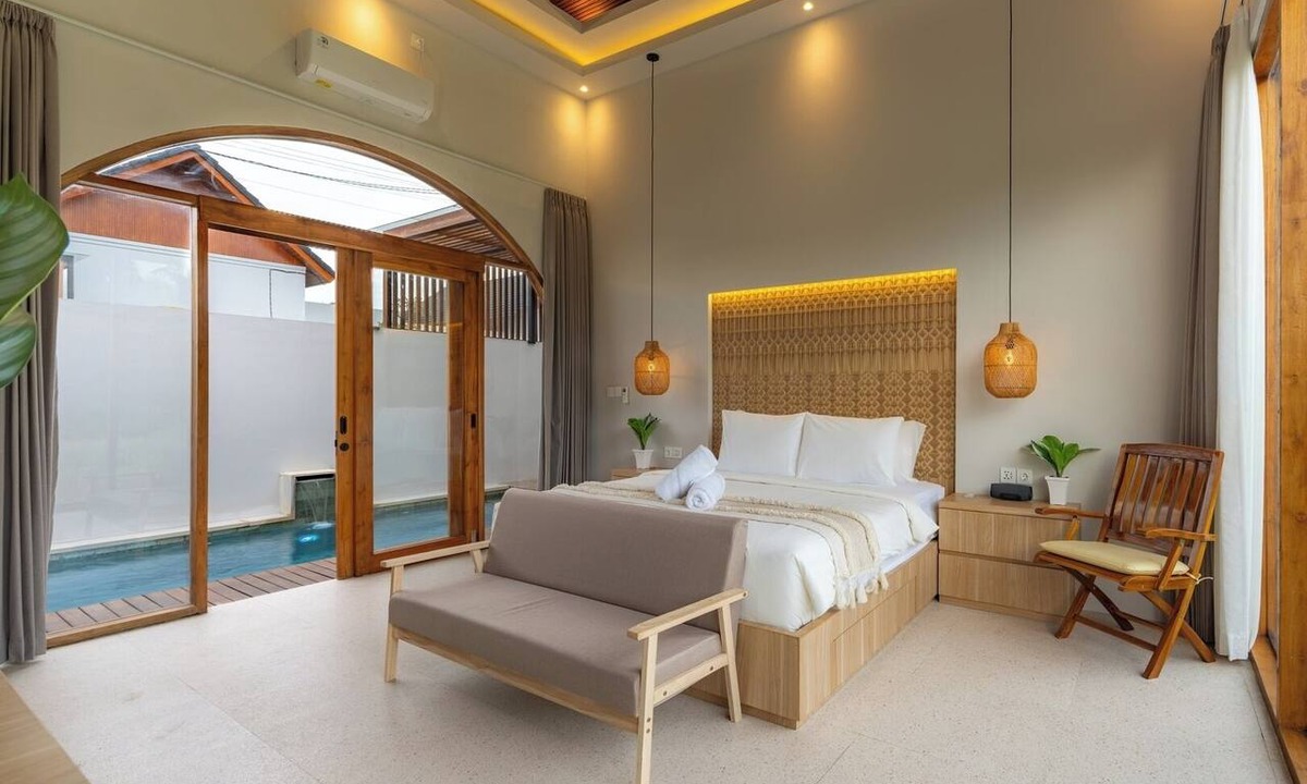 Singakerta Villa | Modern 2BR Ubud Open Living Villa - Pool and Bathtub