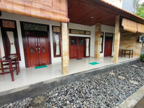 Bongkasa Pertiwi House | Molog guest house