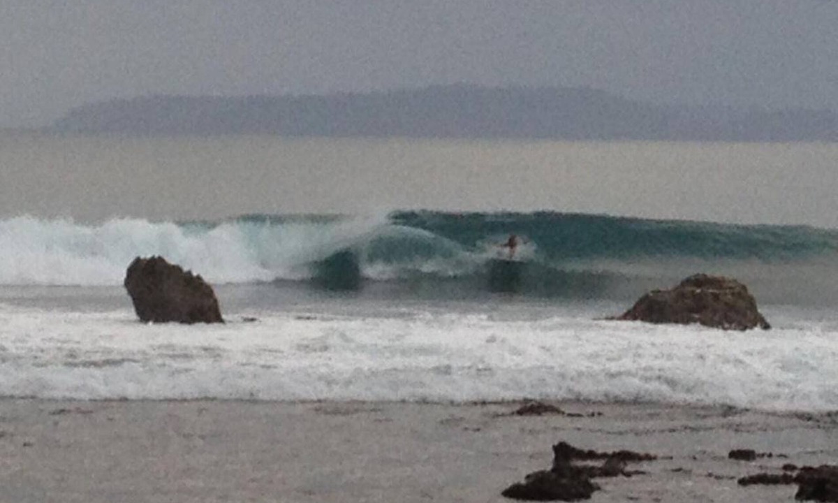 Pulau Masokut Hostel | Nyang Ebay Surf Camp