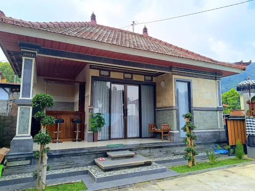 Sukasada Apartment | Nyoman Guest House