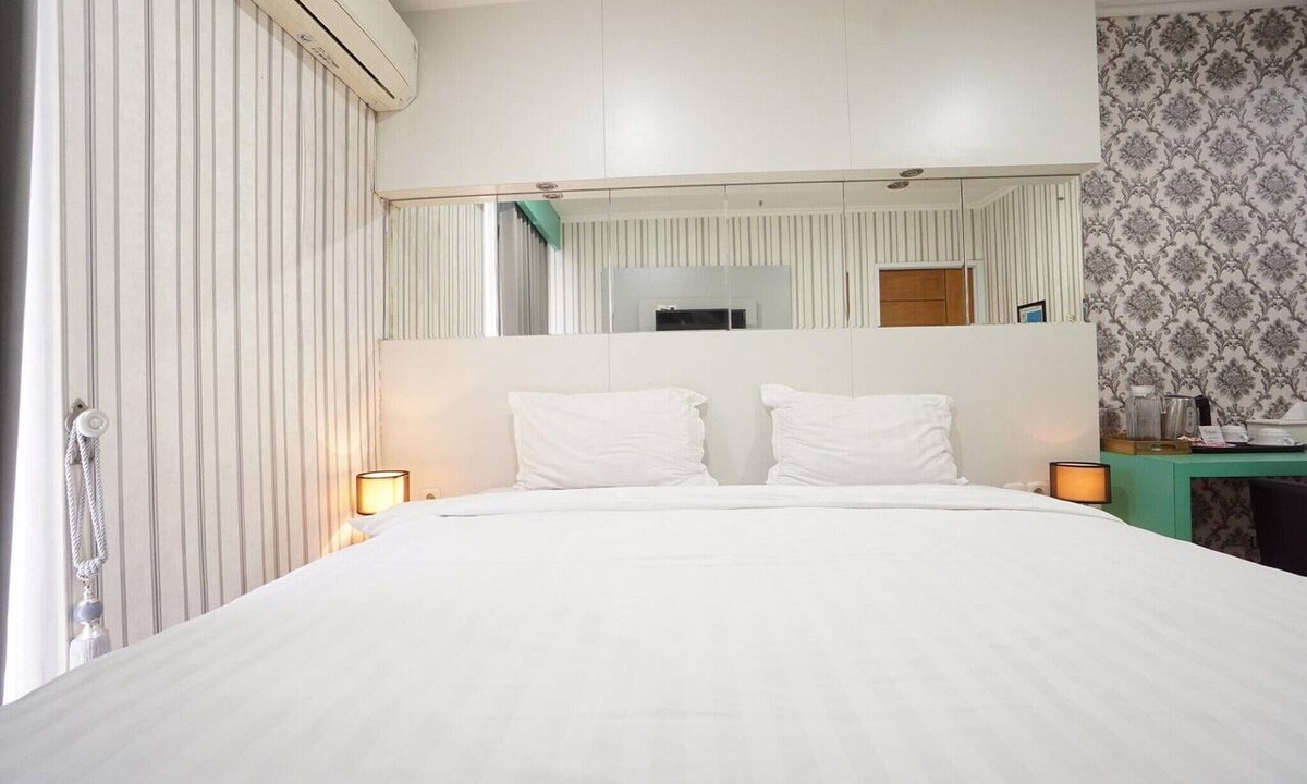 Gresik House | Oak Damar Deluxe Comfort Room
