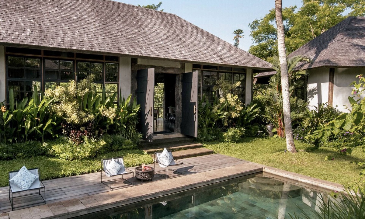 Kemenuh Villa | Open-Air Living Pool Ten Minutes to Ubud