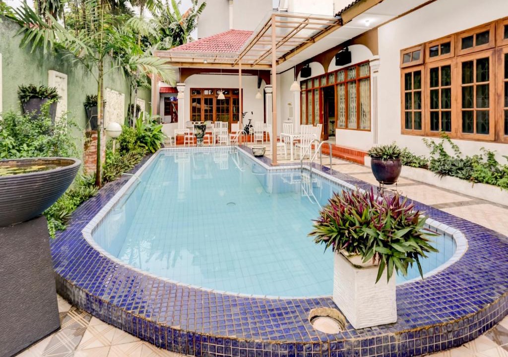 Ragunan Hotel | OYO 90066 Tobana Pejaten House