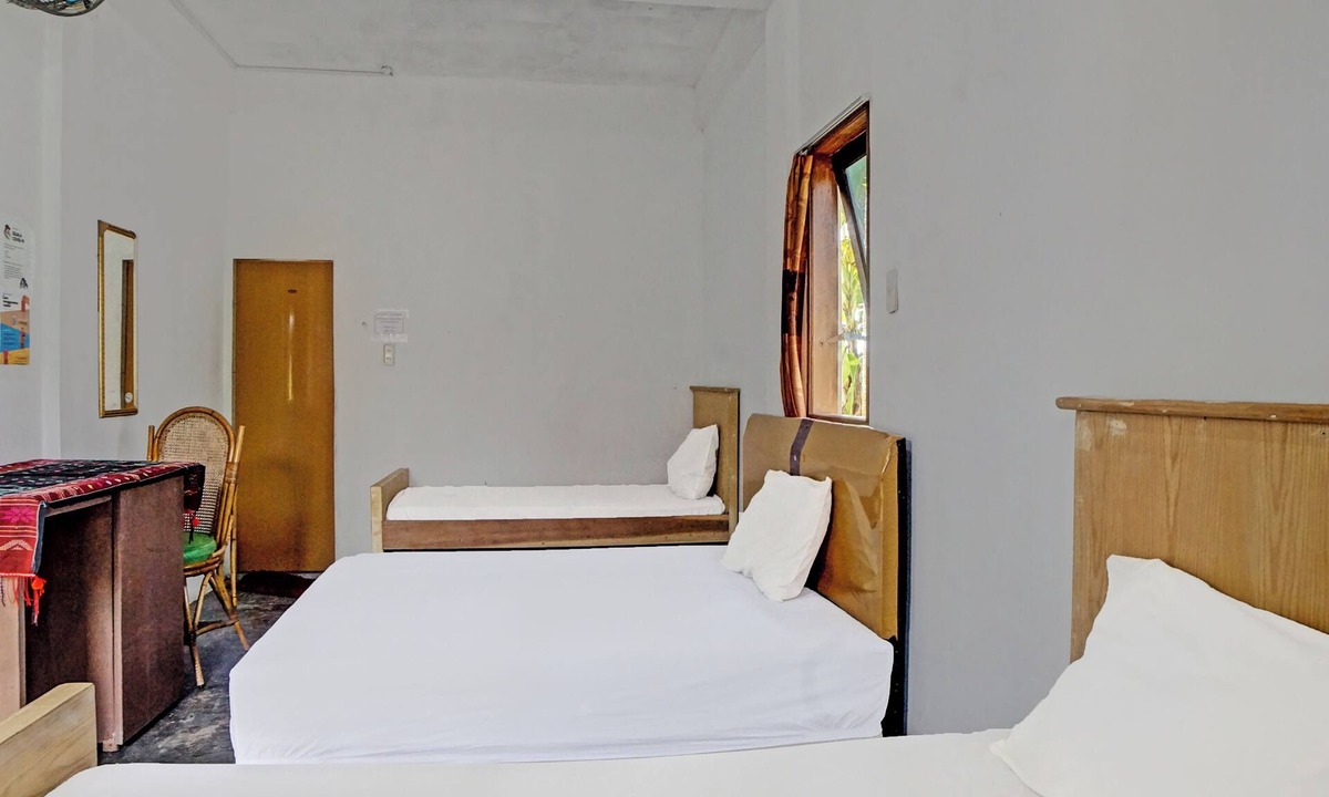 Pematangsiantar Hotel | OYO 92005 Jabu Sihol