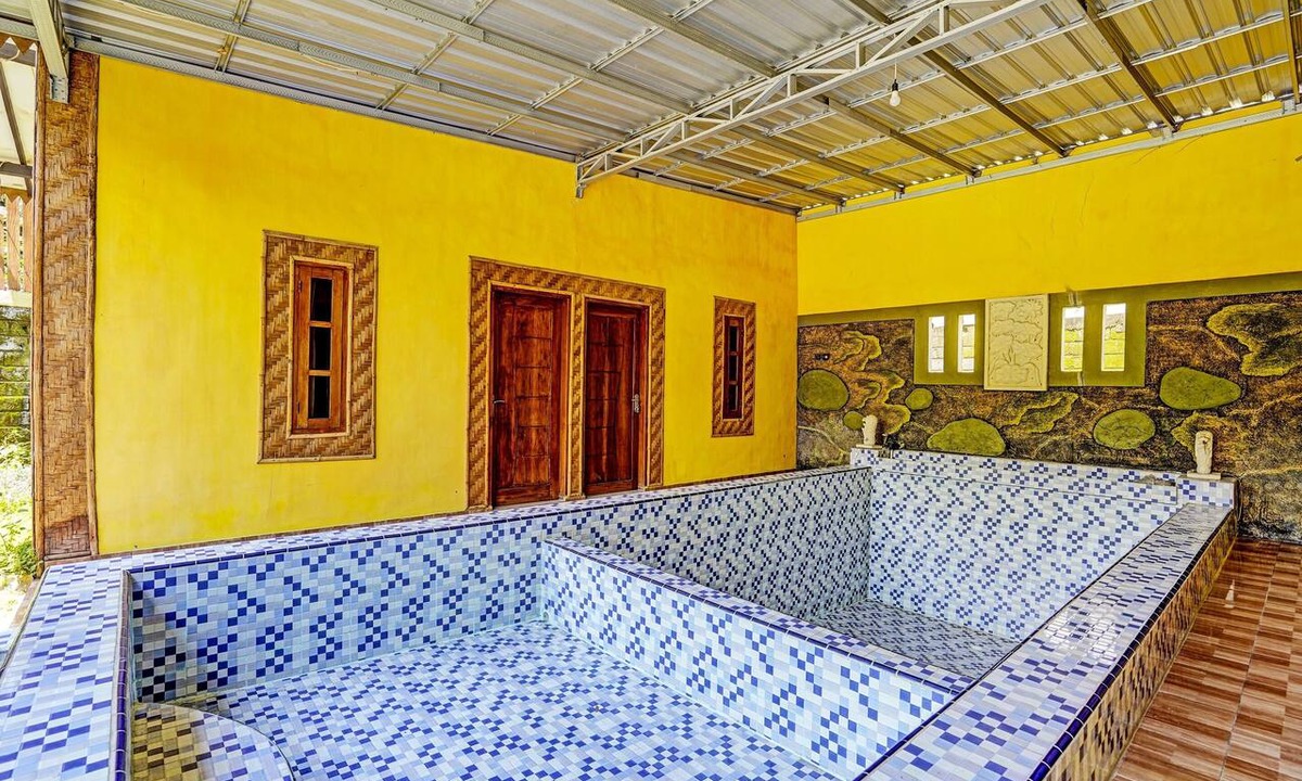 Banyuwangi Hotel | OYO 92367 Garuda Homestay Syariah