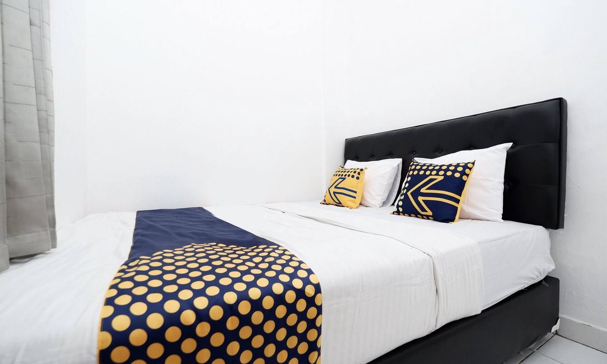 Semarang Hostel | OYO Life 1942 Asia Residence Syariah