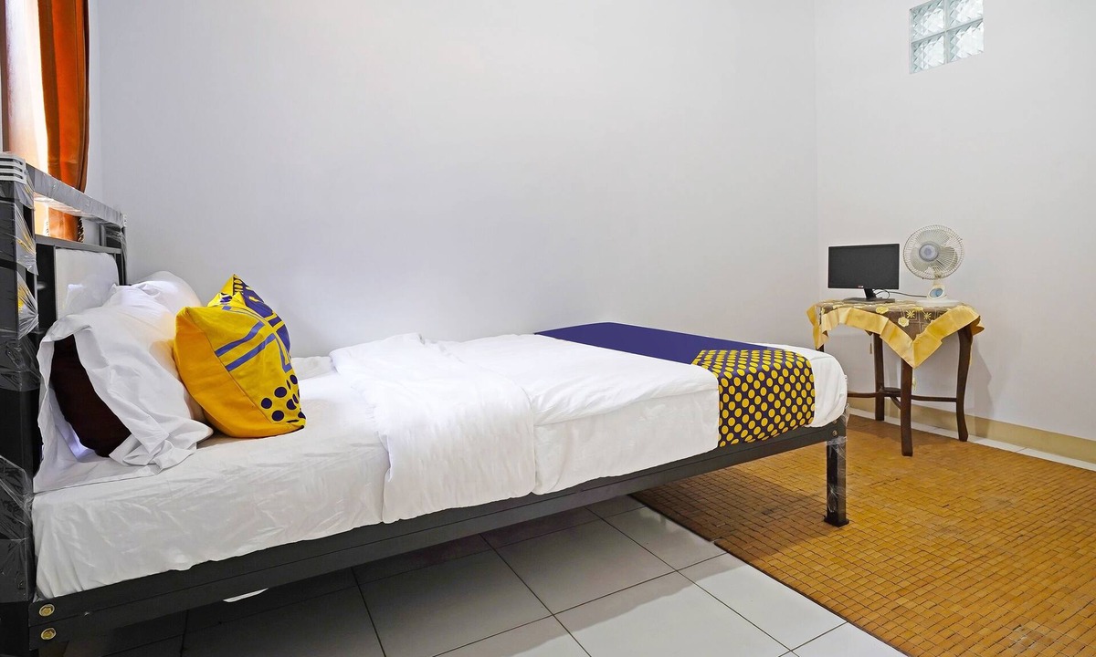 Parongpong Hotel | OYO Life 91469 Pondok Pelita