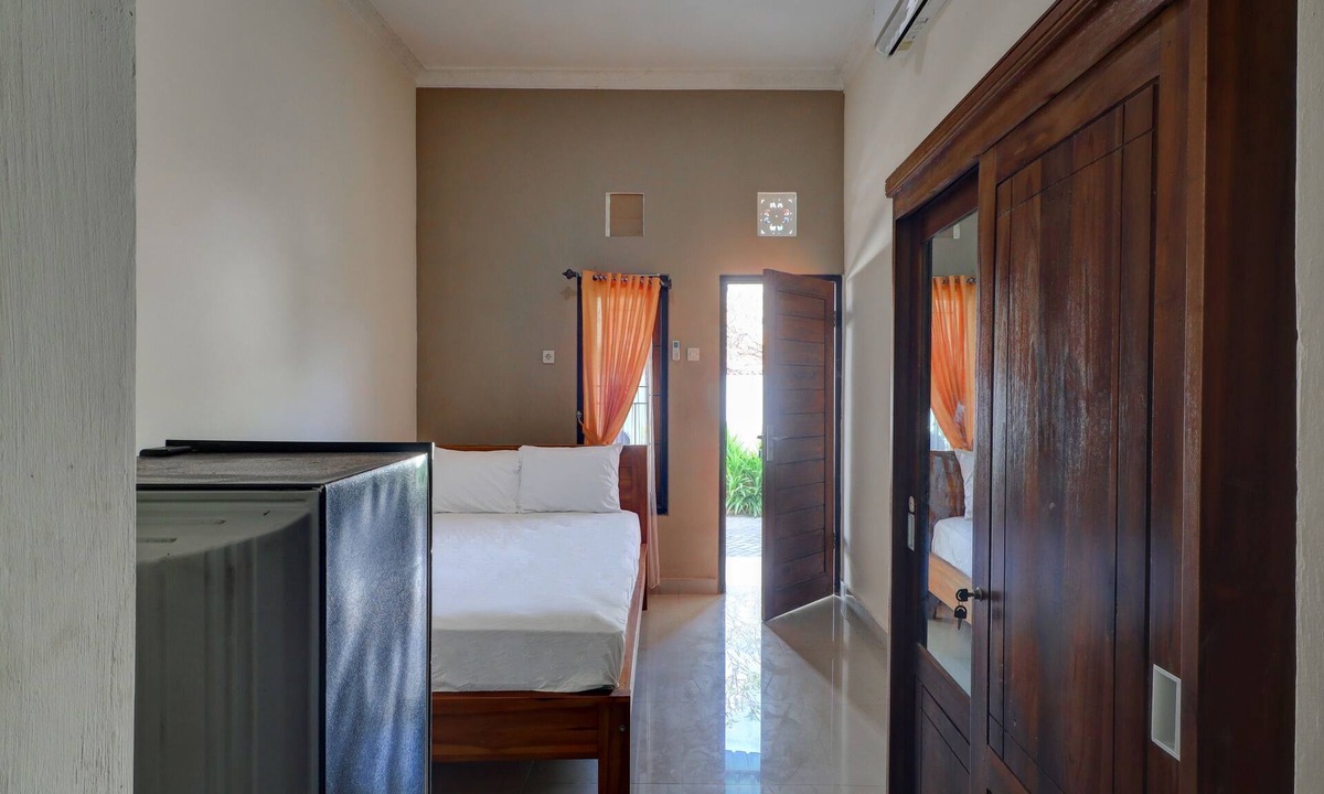 Tua Hotel | OYO Life 92838 Kost Ibu Surya