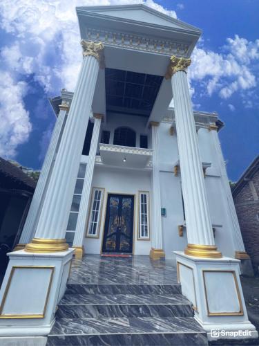 Borobudur House | Pendawi Putri Homestay Syariah Borobudur