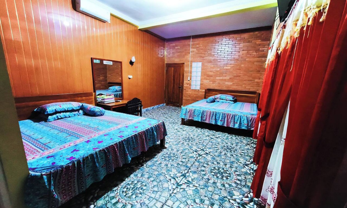 Wonosari Hotel | Penginapan Barokah