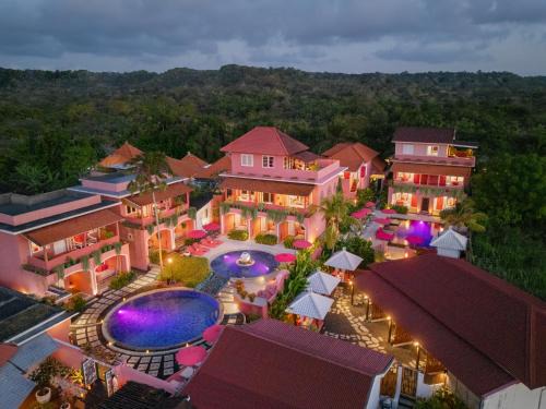 Uluwatu Hotel | PinkCoco Uluwatu - Constant Surprises & for Cool Adults Only