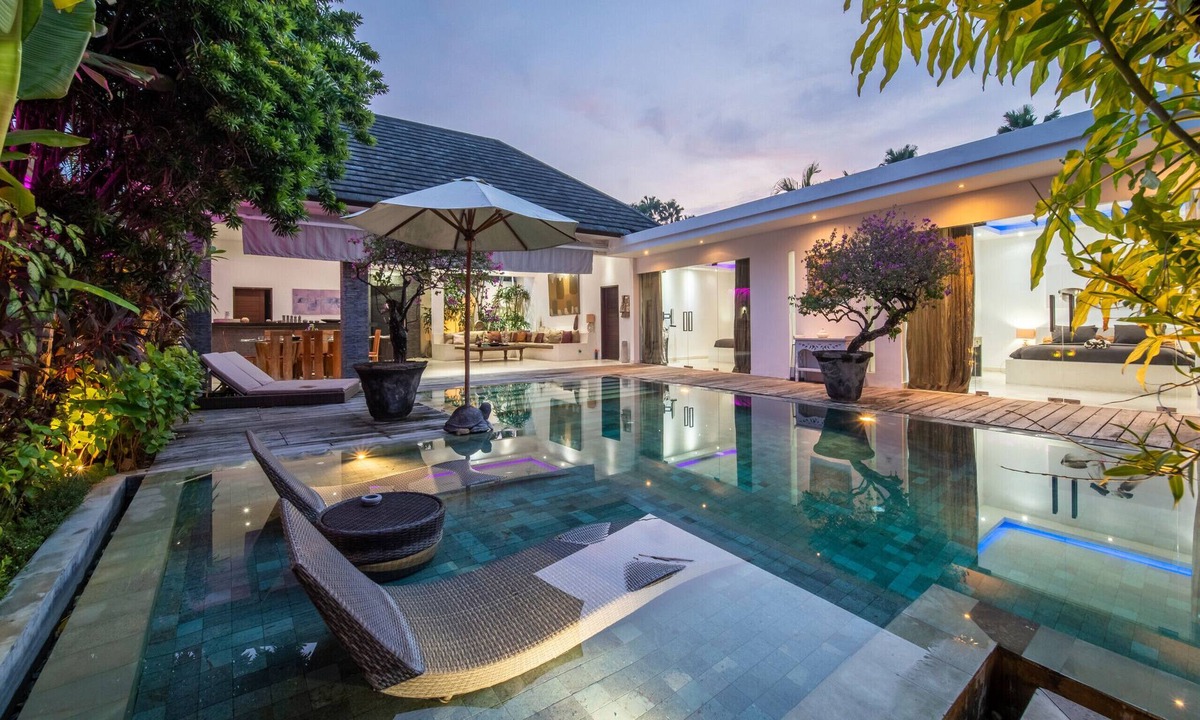 Sunset Road Villa | Private Tropical Pool Poolside Gazebo Seminyak