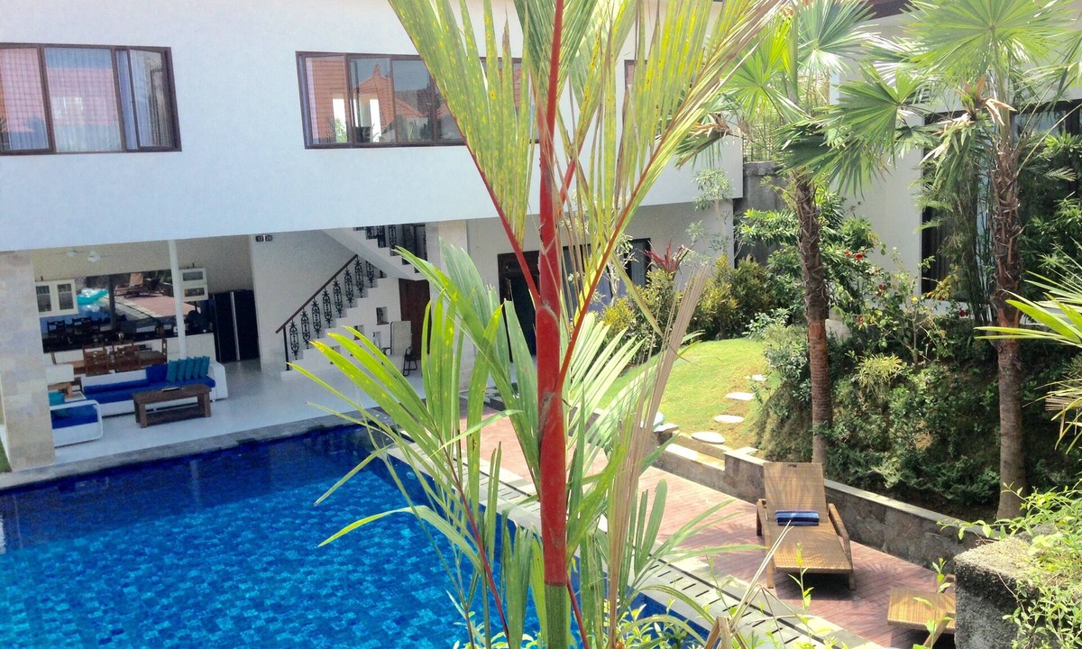 Padonan Villa | Private villa in beautiful gardens hosted by husband and wife from UK/Indonesia