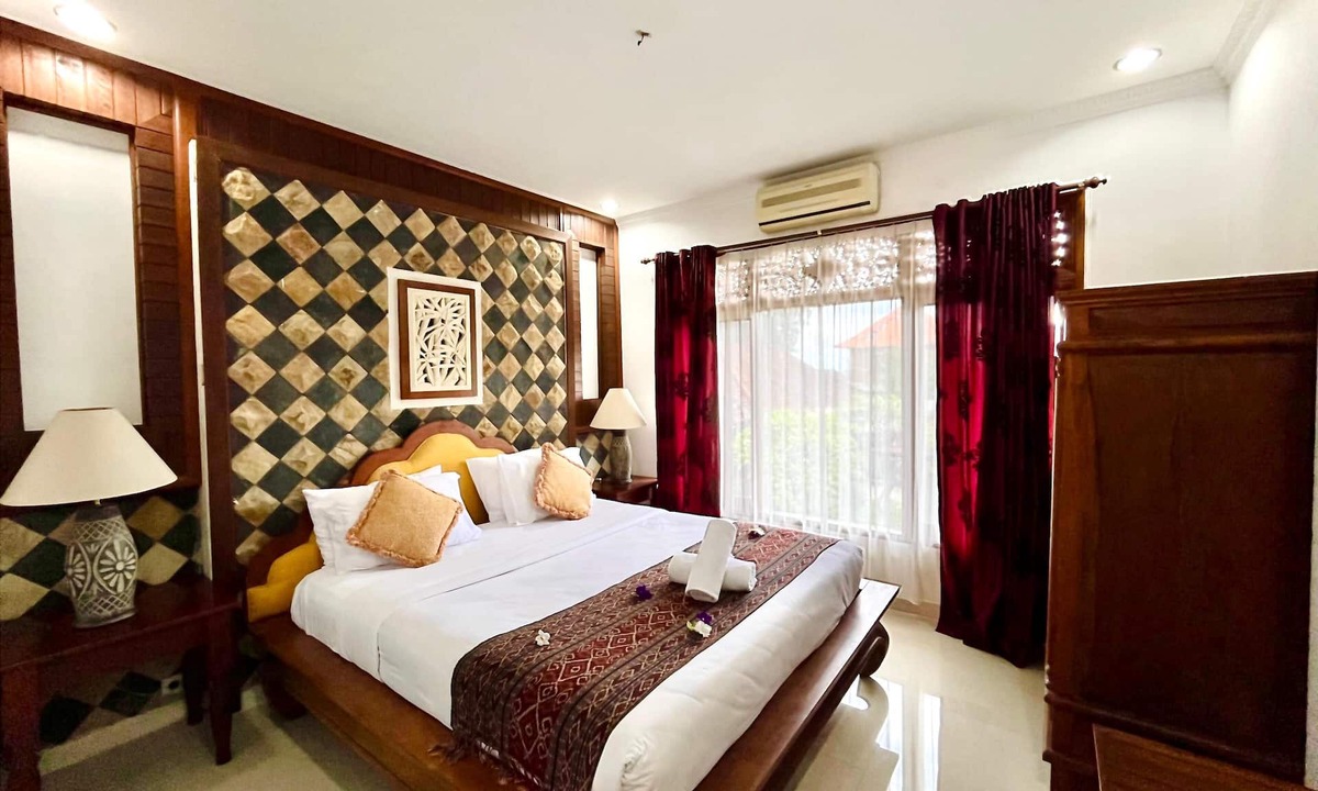 Undisan House | Puri Karang Residence