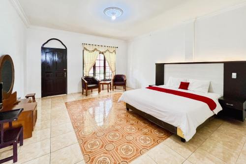 Berastagi Hotel | RedDoorz at Sibayak Multi National Berastagi
