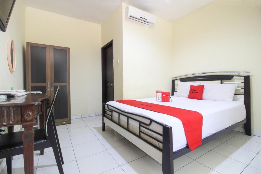 Sinduadi House | RedDoorz near RS Sarjito Yogyakarta 2