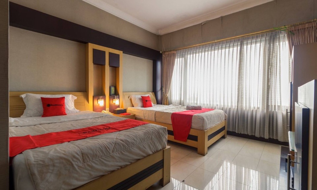 Cipanas Hotel | RedDoorz Syariah @ Cipanas