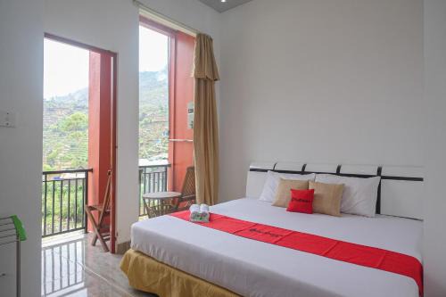 Kejajar Hotel | RedDoorz Syariah near Gerbang Dieng 2