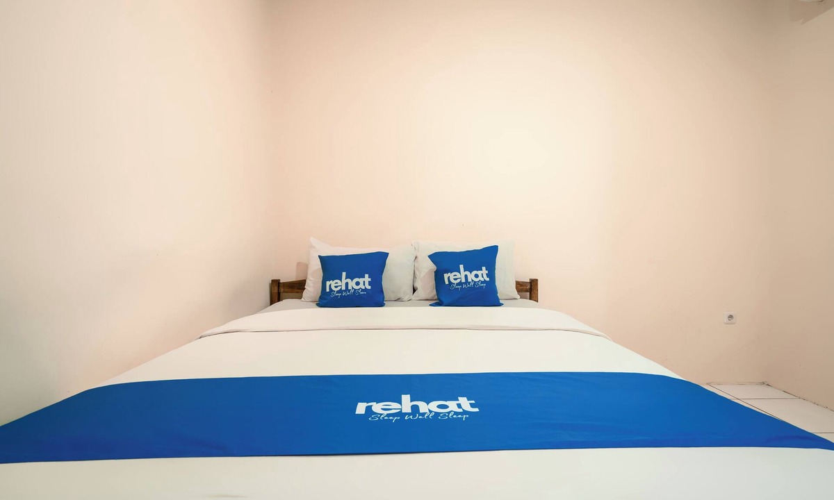 North Cirebon Hotel | Rehat at Wahidin Guest House