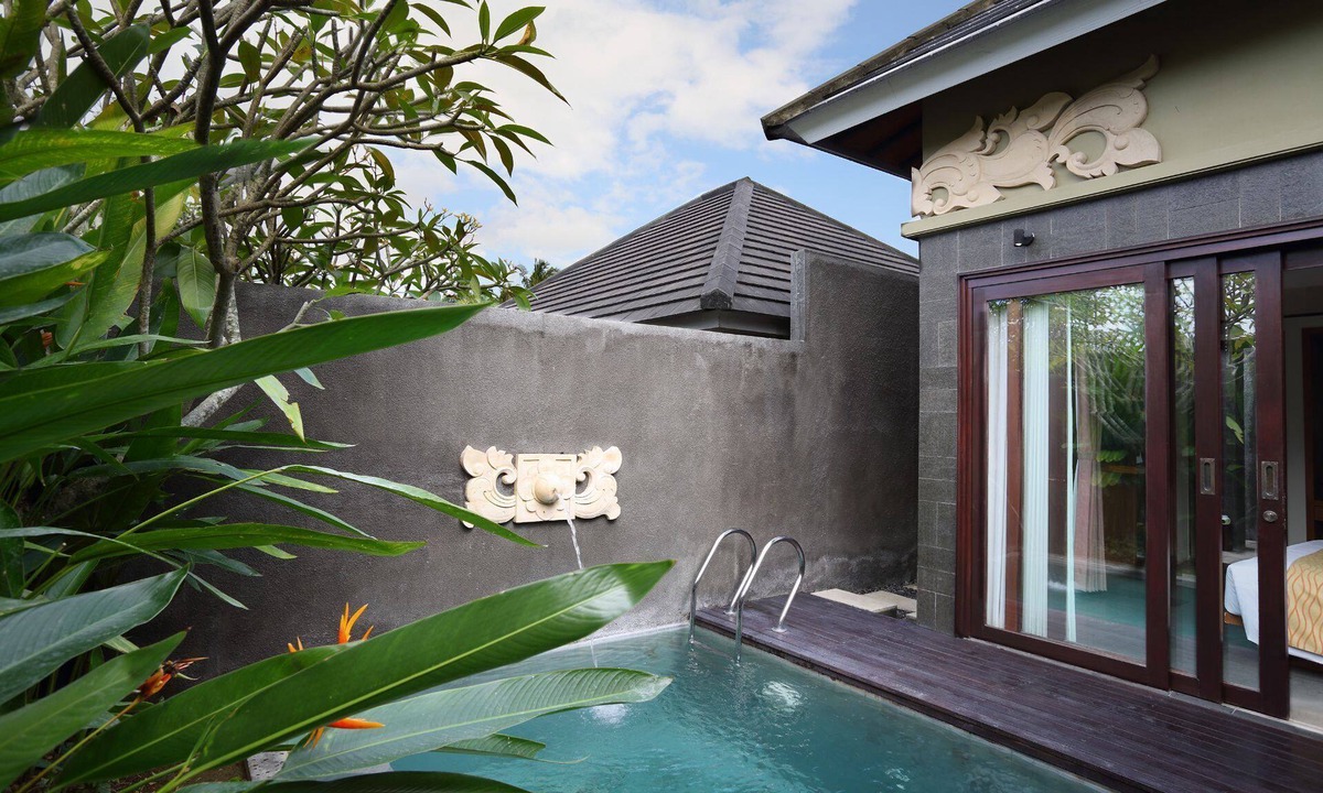 Tibubeneng Villa | Romantic Honeymoon Villa with Private Pool near Echo Beach, Canggu