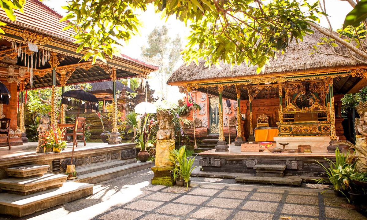 Tua House | Rumah Desa