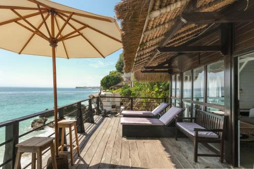 Pecatu Villa | Rumah Elizabeth & Rumah Janneke
