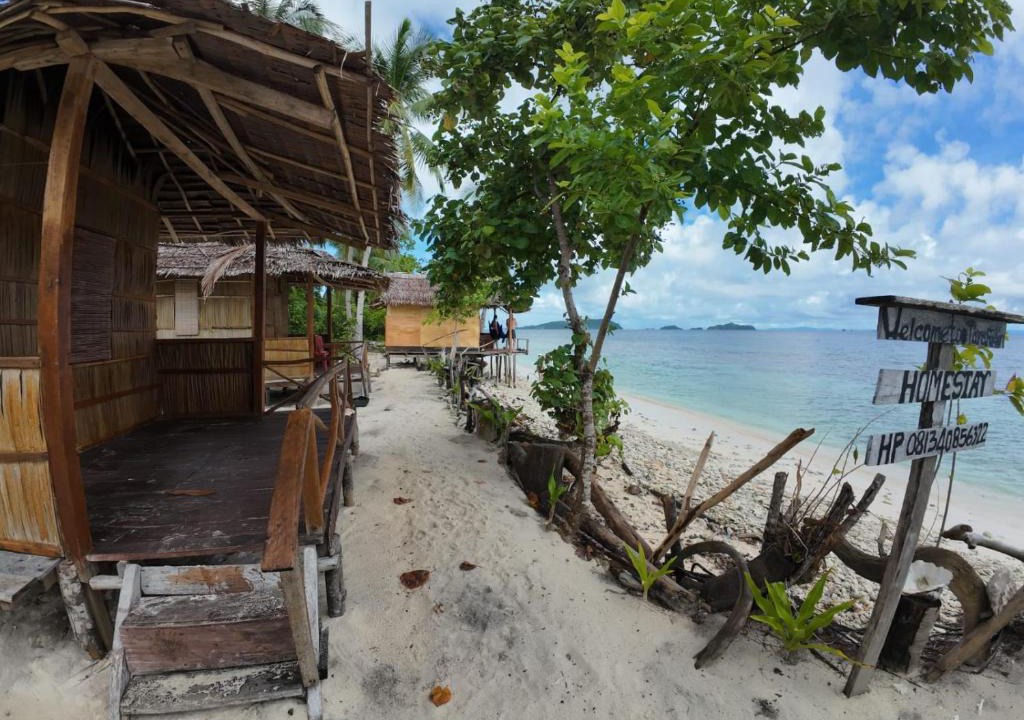 Pulau Fam House | Sau Baryam