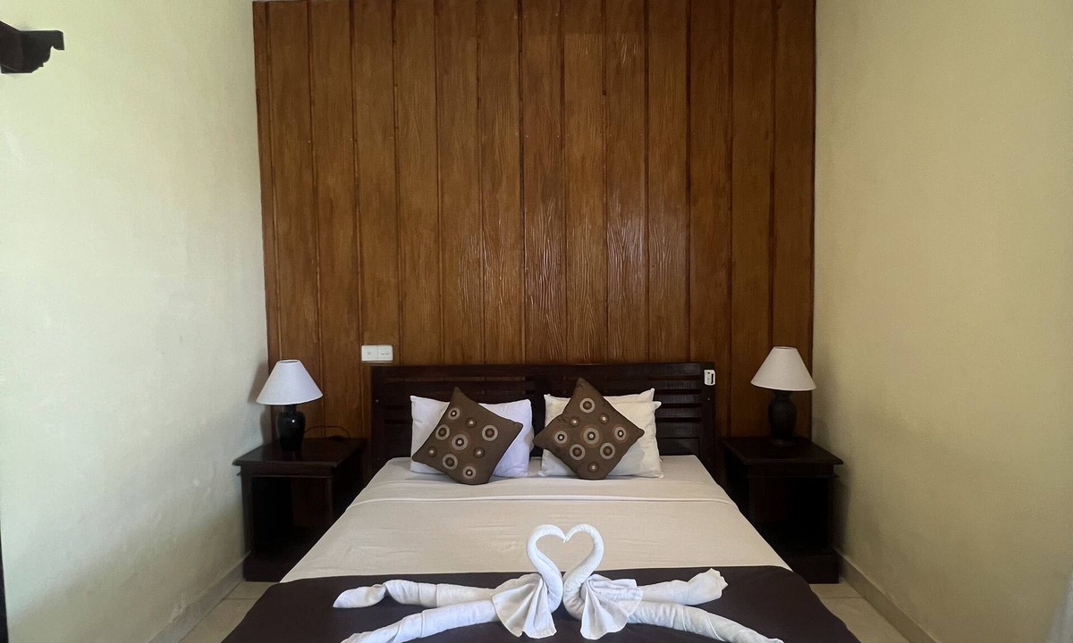 Candi Dasa House | Segara Wangi Beach Cottages