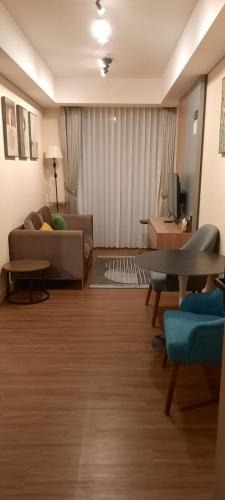 Pantai Indah Kapuk Apartment | sewa gold coast , 1br, wifi, twin size or 200x200, spain