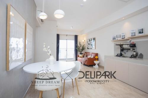 Medan Apartment | SheepDream Empire 31C DeliparkMall 3Bedroom