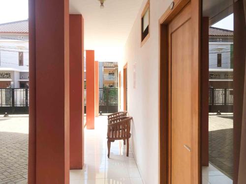 Dinoyo Hotel | Sofia Residence Syariah Mitra RedDoorz