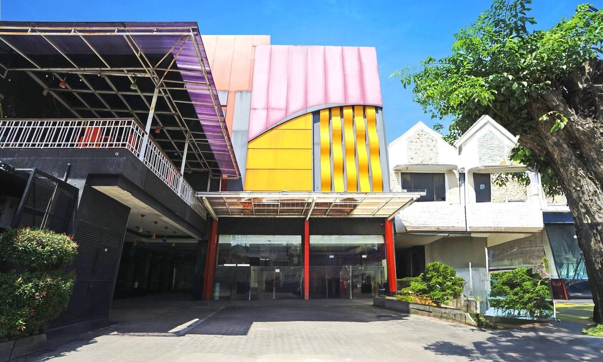 Malang House | Spacious Family Suite with Free WiFi and Parking
