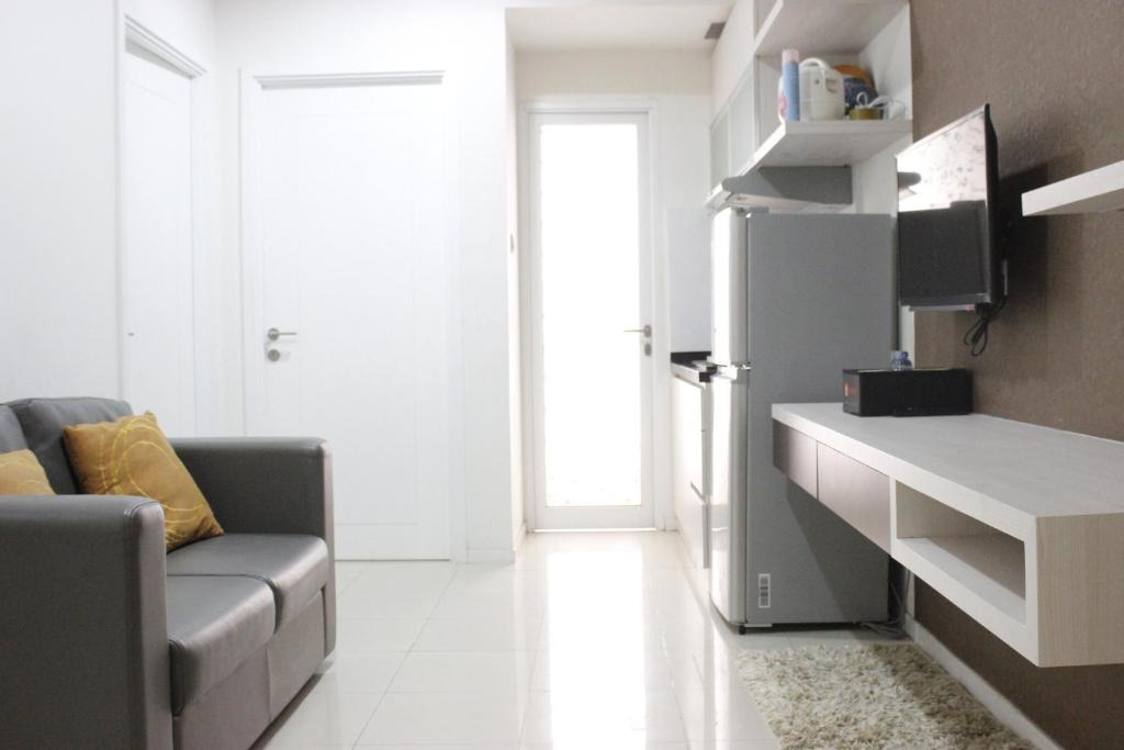 Hegarmanah Apartment | Strategic 2BR Apartment at Parahyangan Residence near UNPAR By Travelio