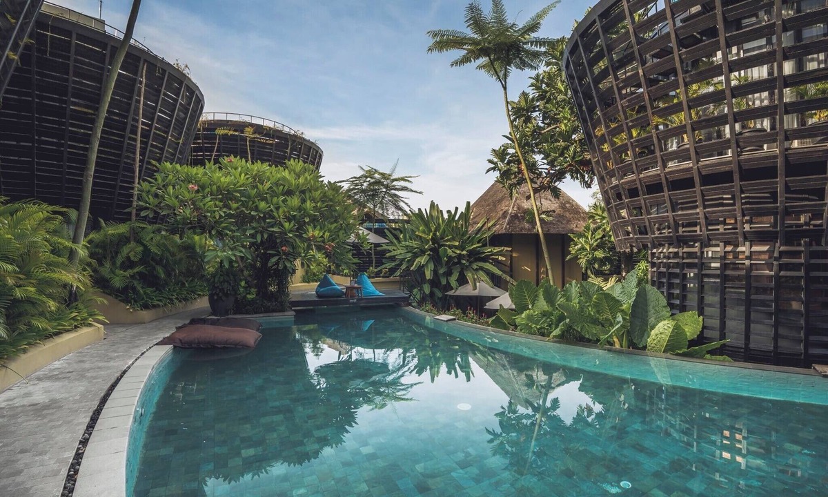 Batu Bolong Resort | Stylish 1BR Rooftop Villa Near Canggu Beach