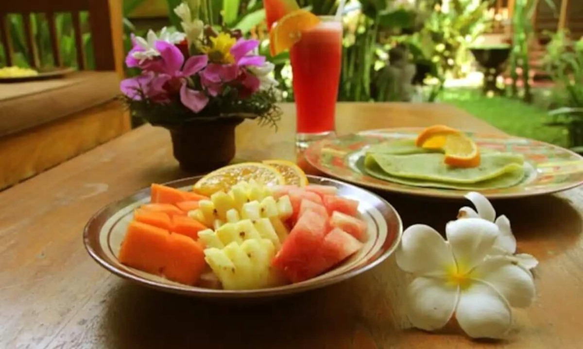 Penestanan Bed & Breakfast | Suryadina Guest House - room in ubud center