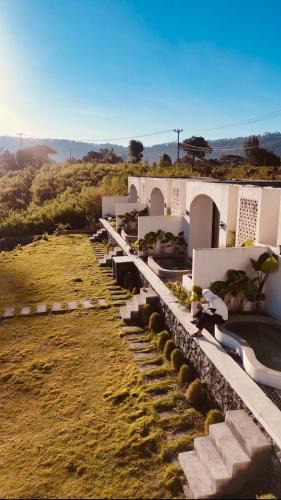 Songan House | The Cliff Side Bali