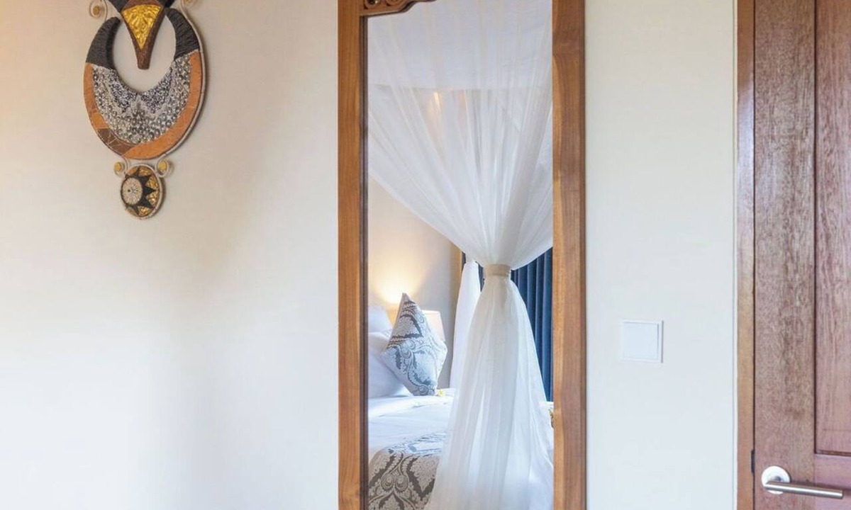Taro Resort | The Compass Rose Valley