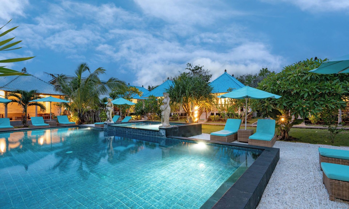 Mushroom Bay Bed & Breakfast | The Cubang Huts Lembongan