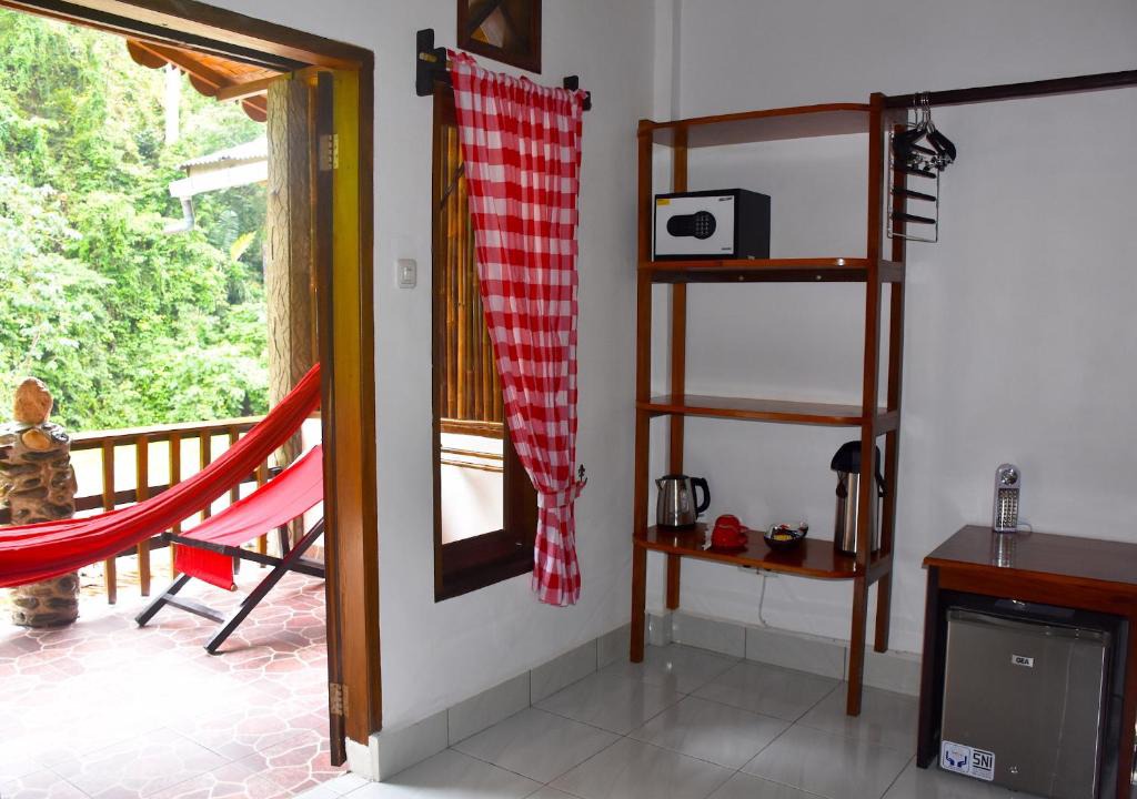 Bukit Lawang Hotel | The Hangout@ EcoTravel